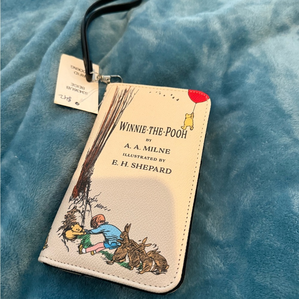 Disney Winnie-the-Pooh Cream Wristlet Wallet with Red Balloon Accent